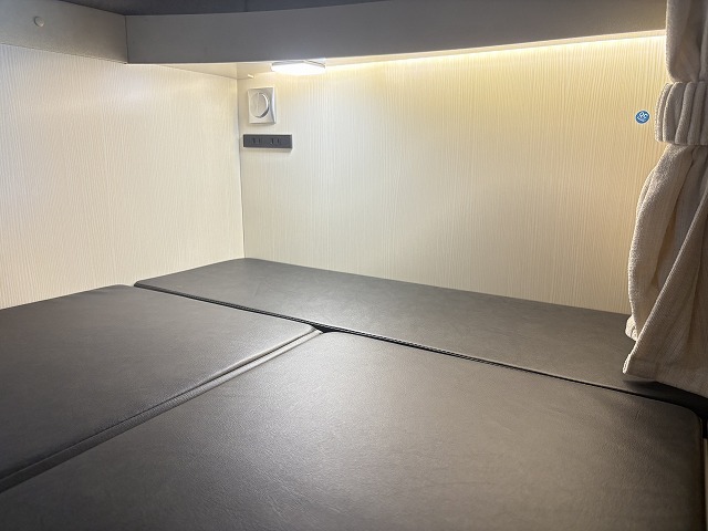キャンピングカーキャブコン
