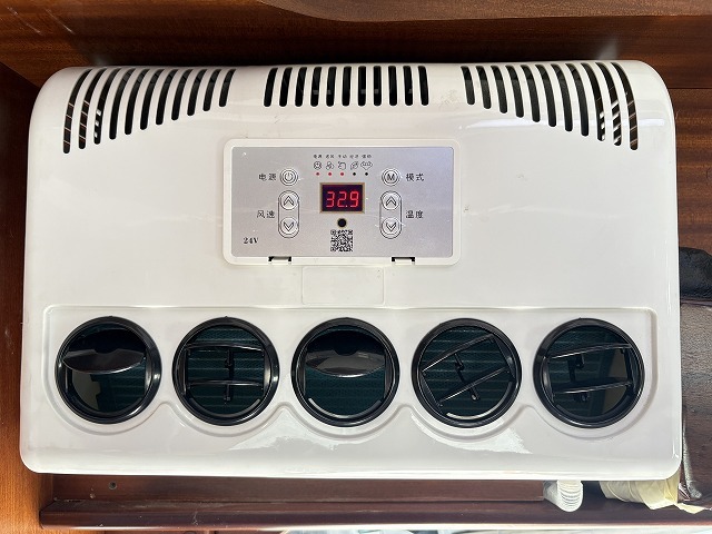 キャンピングカーキャブコン
