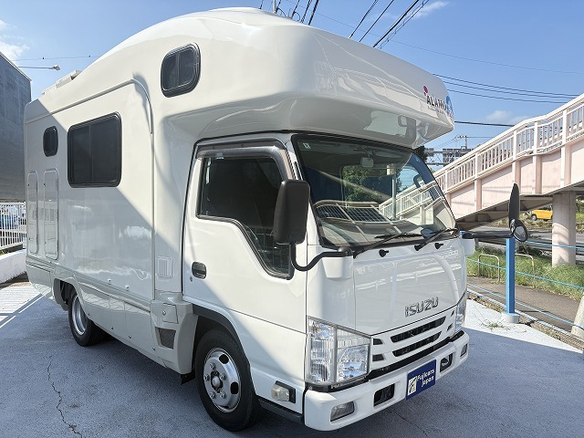 キャンピングカーキャブコン