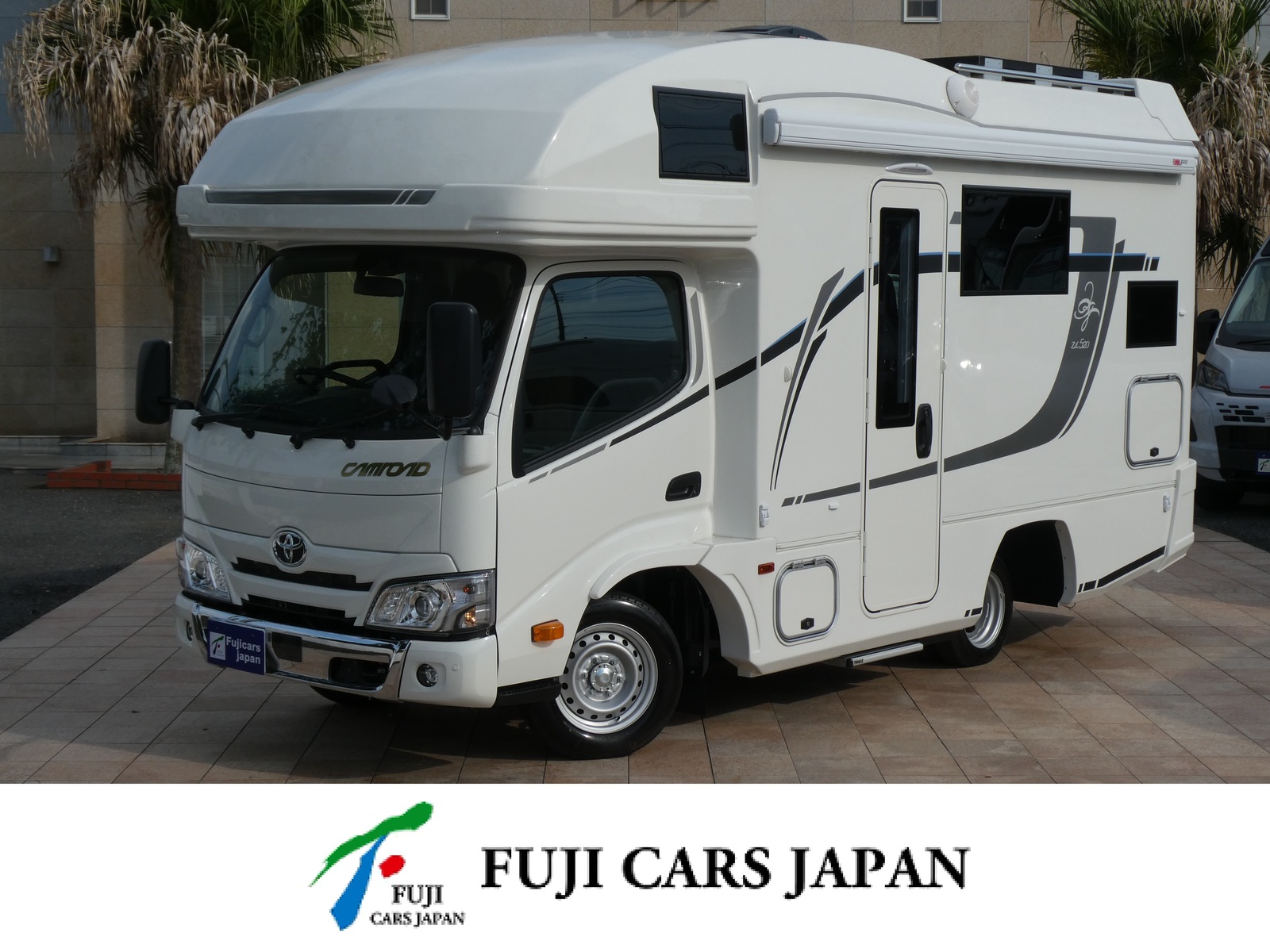 キャブコン バンテック　ジル520　イリス仕様（特注車）※ガソリン2WD