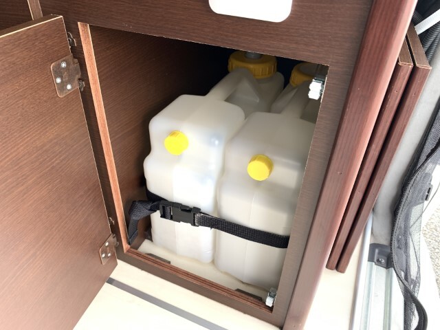 キャンピングカーバンコン