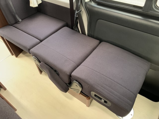 キャンピングカーバンコン
