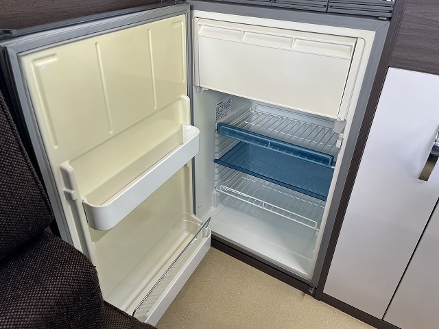 キャンピングカーキャブコン