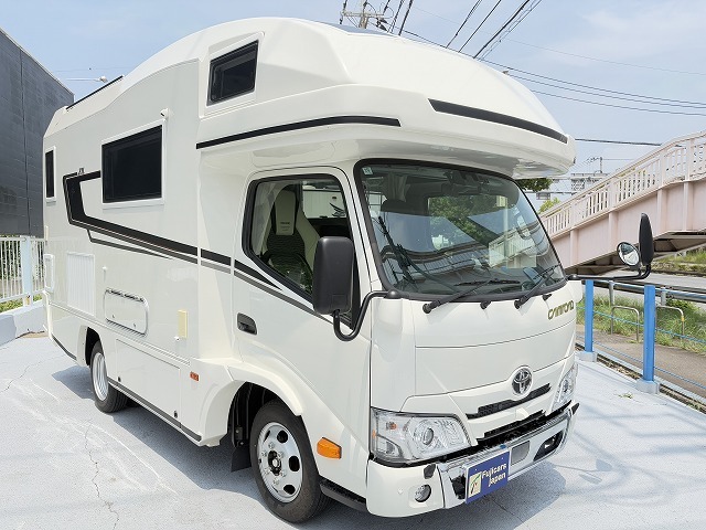 キャンピングカーキャブコン