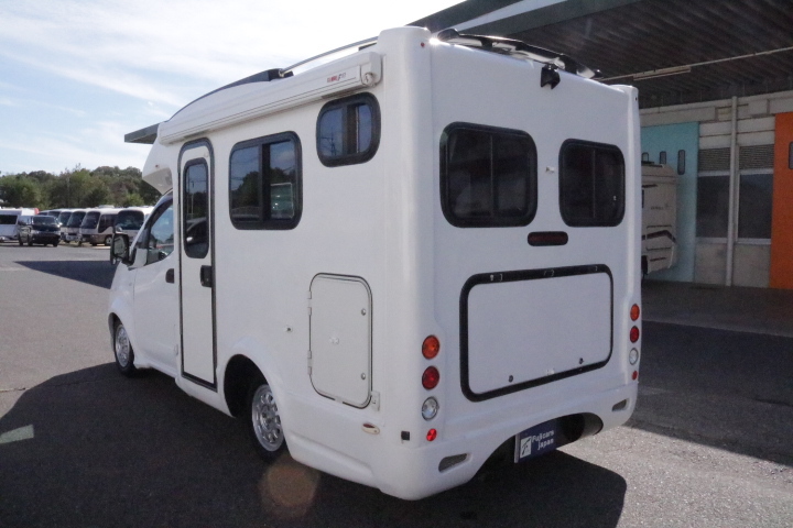 キャンピングカーキャブコン