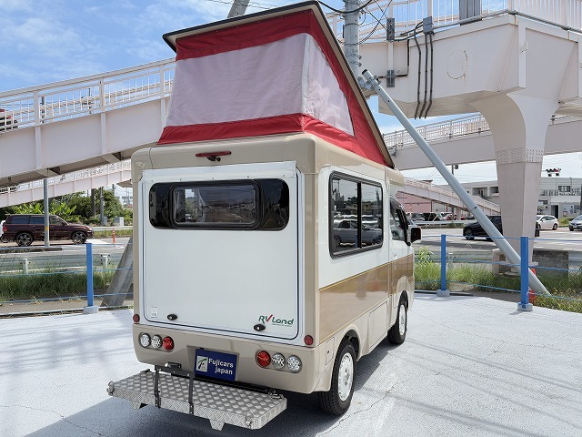 キャンピングカー軽キャンパー