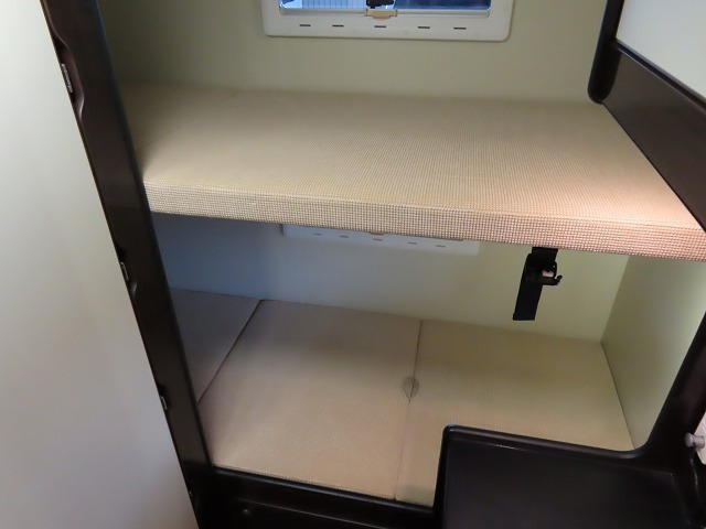 キャンピングカーキャブコン