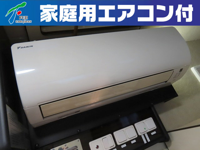 キャンピングカーキャブコン