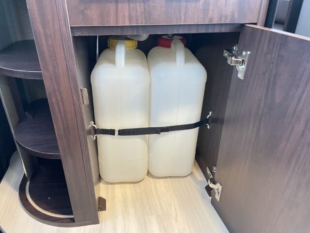 キャンピングカーバンコン