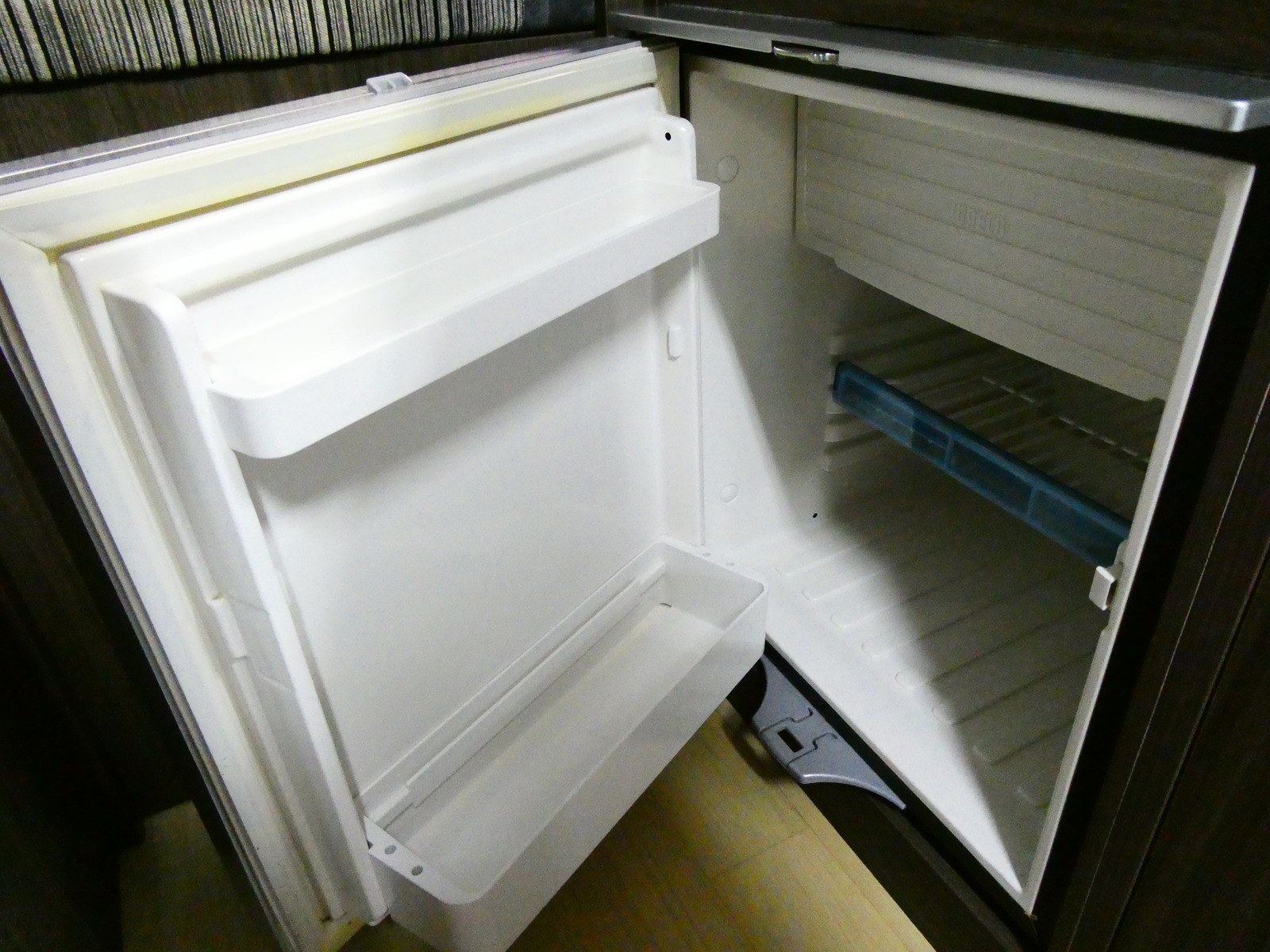 キャンピングカーキャブコン