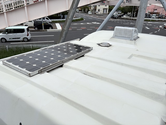 キャンピングカーキャブコン