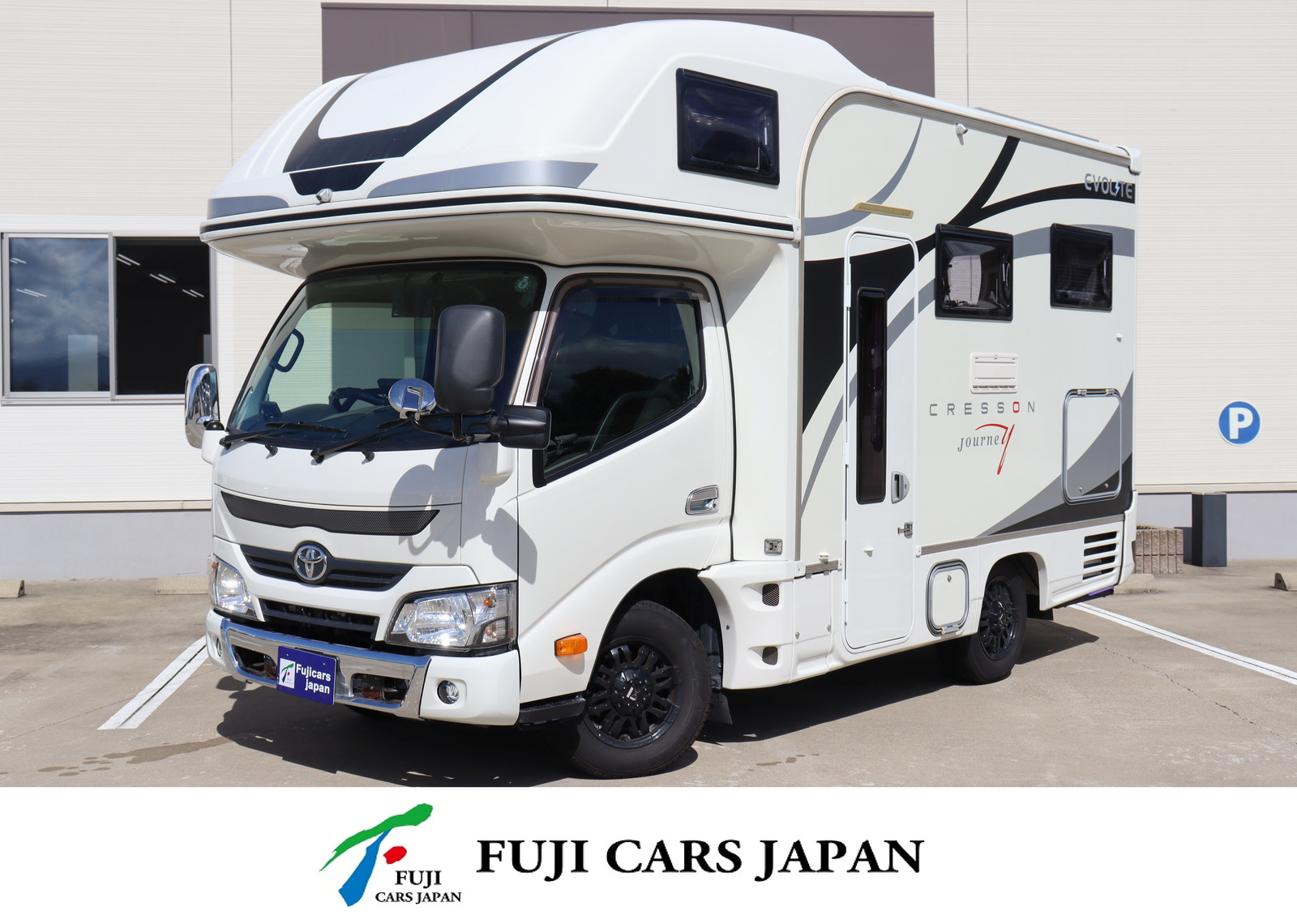 キャブコン カムロード ナッツ　クレソンジャーニーXエボライト　4WD