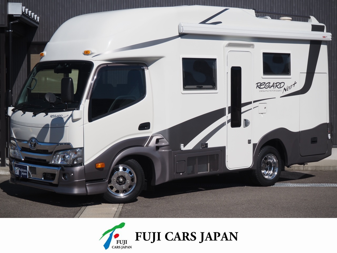 キャブコン カムロード レガードネオ+プレミアムクラス2 4WD