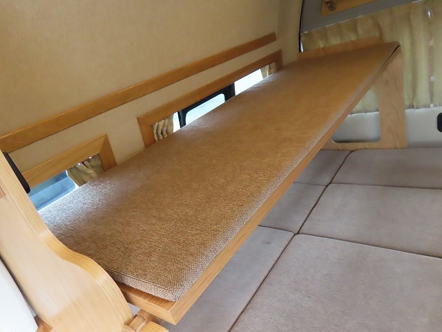 キャンピングカーバンコン