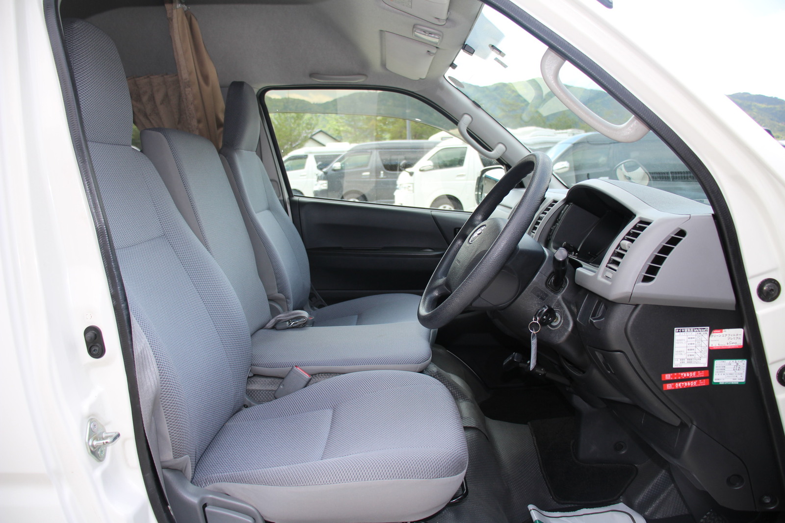 キャンピングカーバンコン