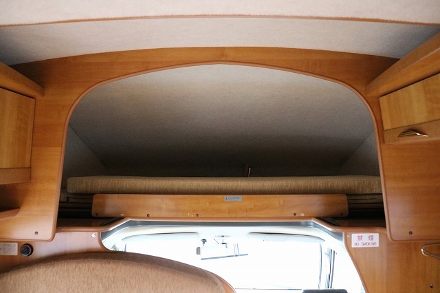 キャンピングカーキャブコン