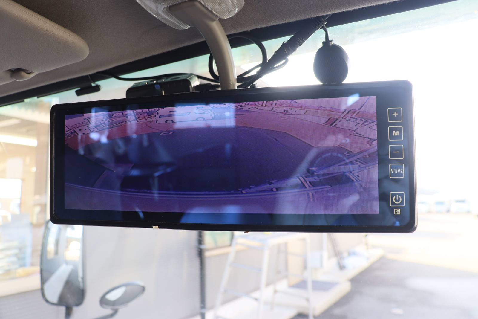 キャンピングカーキャブコン