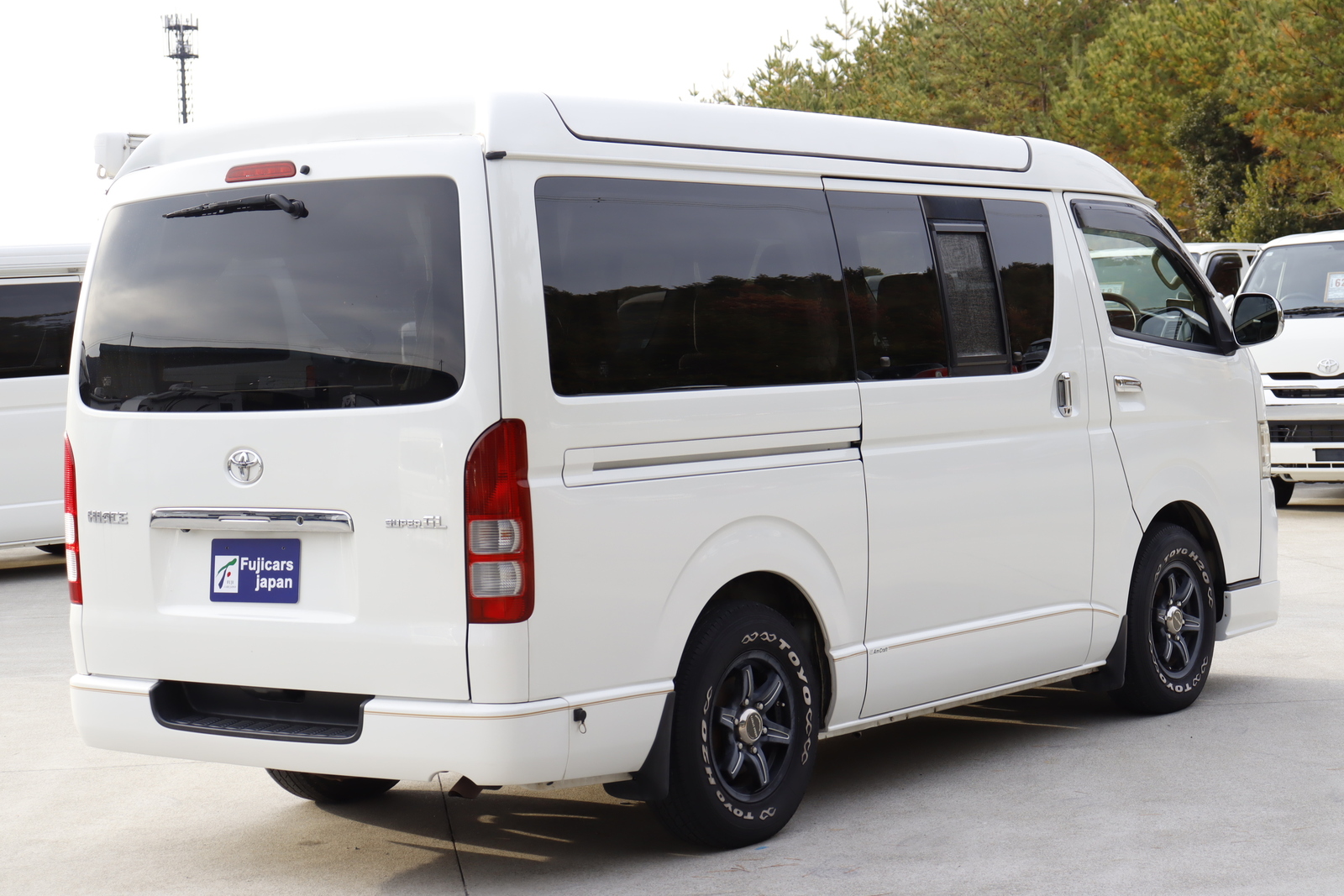 キャンピングカーバンコン