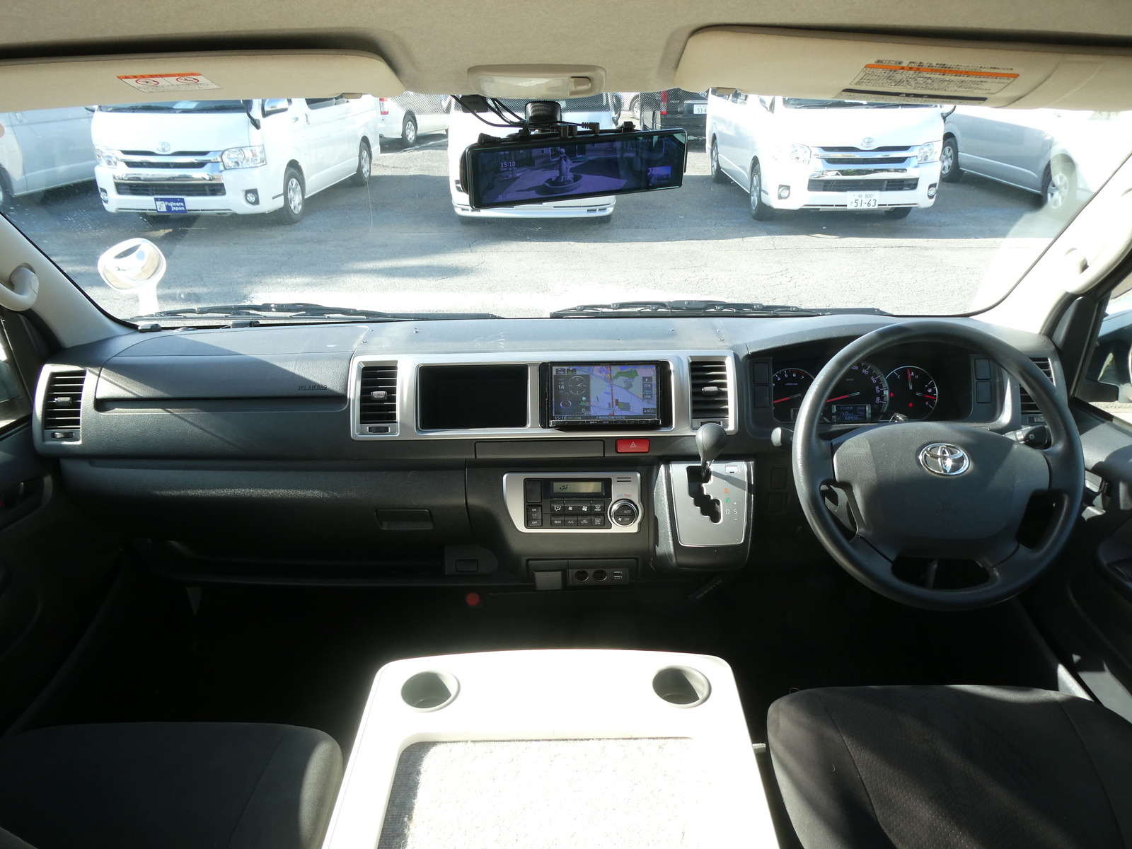 キャンピングカーバンコン