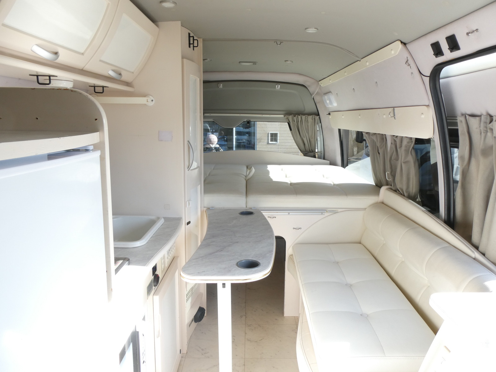 キャンピングカーバンコン