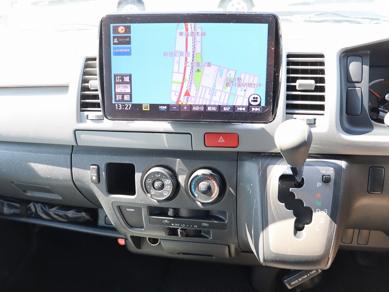 キャンピングカーバンコン