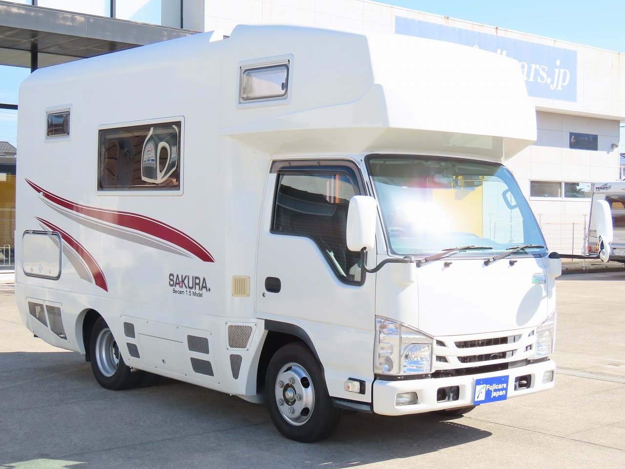 キャンピングカーキャブコン