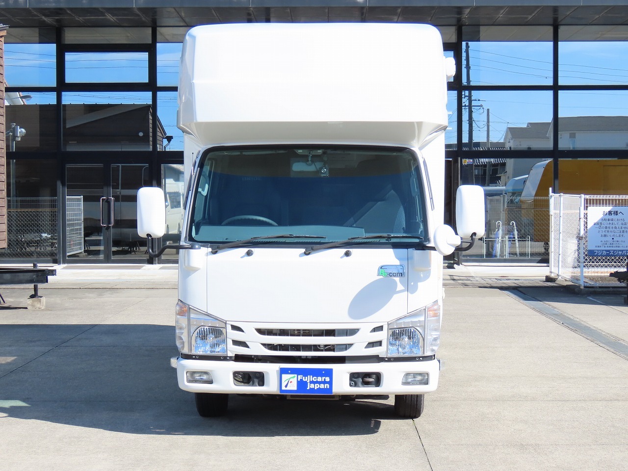 キャンピングカーキャブコン