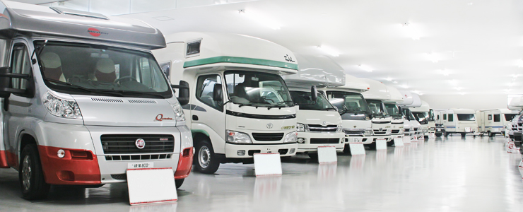 トータルカーディーラーフジカーズジャパンだから出来る厳選したラインナップ